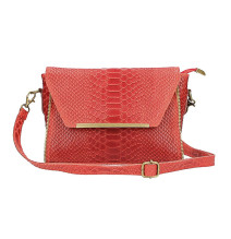 Bőr válltáska 528 piros Made in Italy