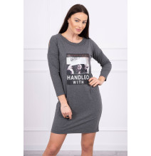 Női ruha nyomtatott formában Handle With grafit