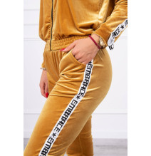 Velúr szett kapucnival MI9104 okker