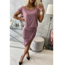 Női aszimmetrikus ruha MI61524 sötét rózsaszín