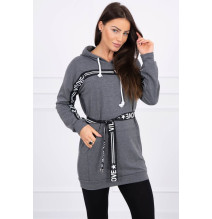 Az MI0140 grafit övvel díszített ruha