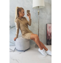 Öltöztesd fel a fehér MI62072 camel