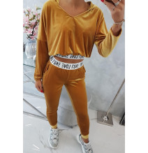 Velúr szett kapucnival MI9104 okker