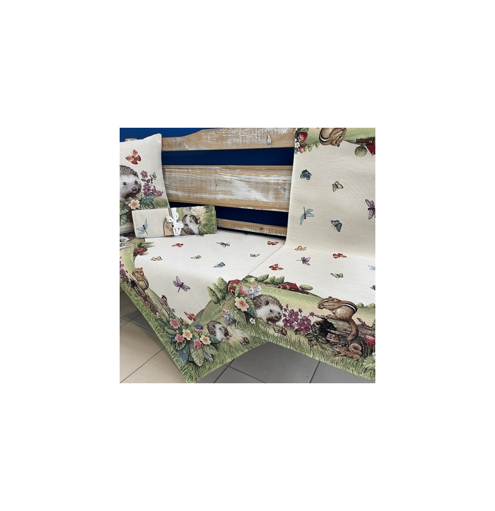 Gobelin asztalterítő 100x100 cm Eden 1180