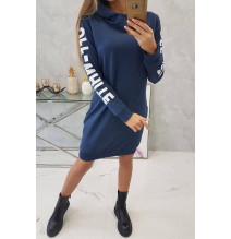 Öltöztesd fel a fehér MI62072 farmer