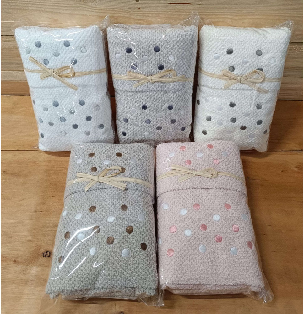 Ajándék készlet 2 frottír törölközőből MIGDU4 40x60 cm + 50x100 cm