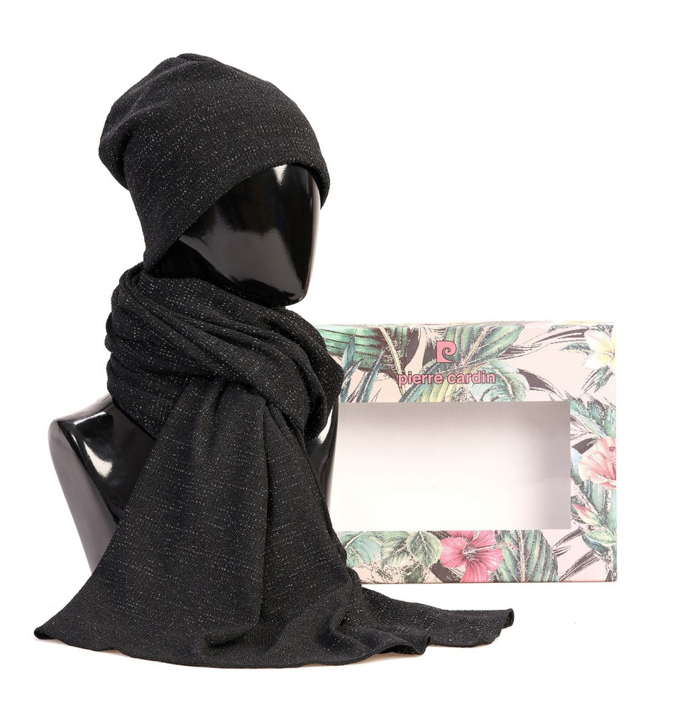 Női kalap és sál Pierre Cardin