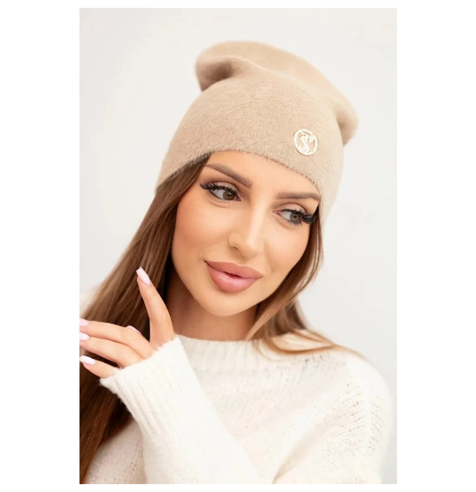 Női téli kalap CZ17 bézs