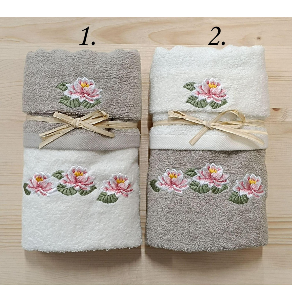 Ajándék törülközőkészlet szürkésbarna-krémszínű tündérrózsa 40x60 cm + 50x100 cm másolata