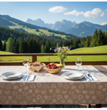 Terítő fehér szívek