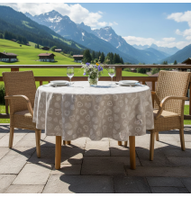 Kerek terítő fehér szívek